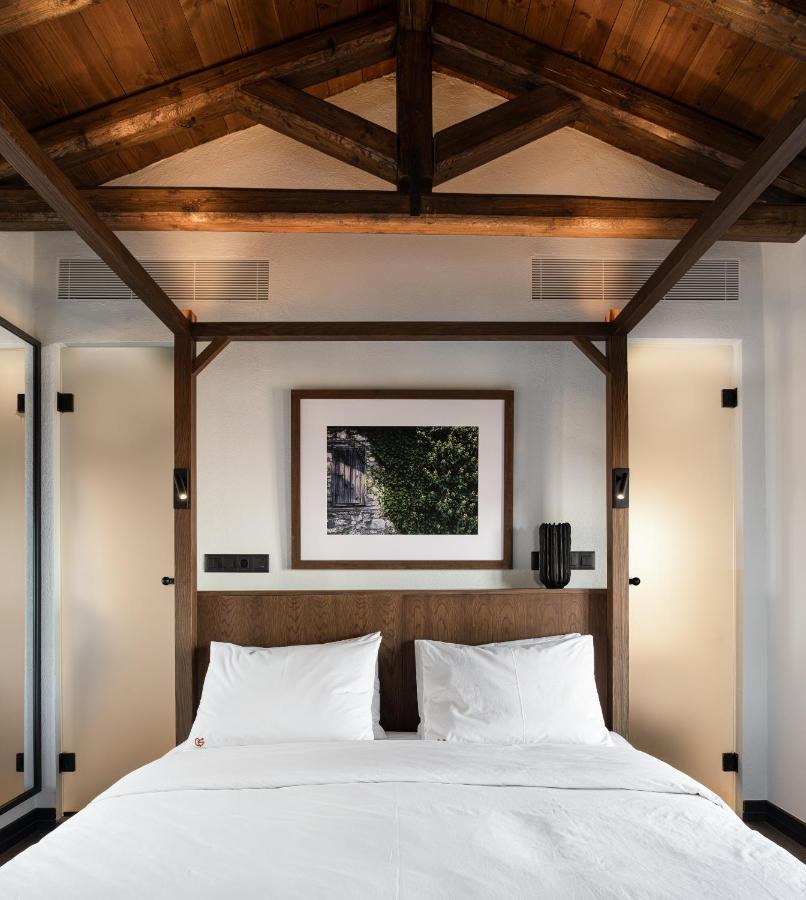 Unedo All Seasons Boutique Hotel Palaios Panteleimonas Luaran gambar
