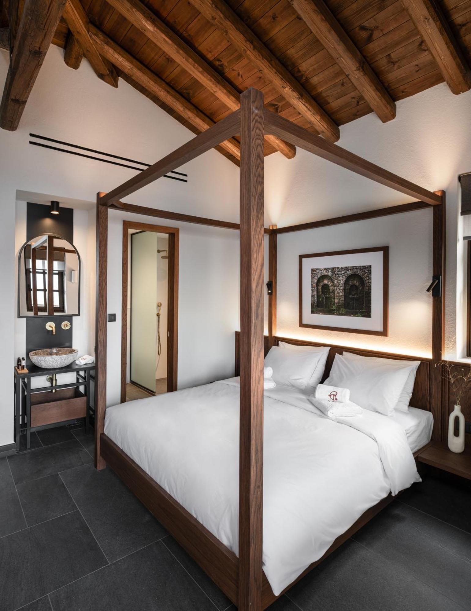 Unedo All Seasons Boutique Hotel Palaios Panteleimonas Luaran gambar